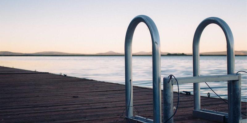 智慧城市之眼:东莞龙凯LED显示屏如何点亮城市信息发布新纪元